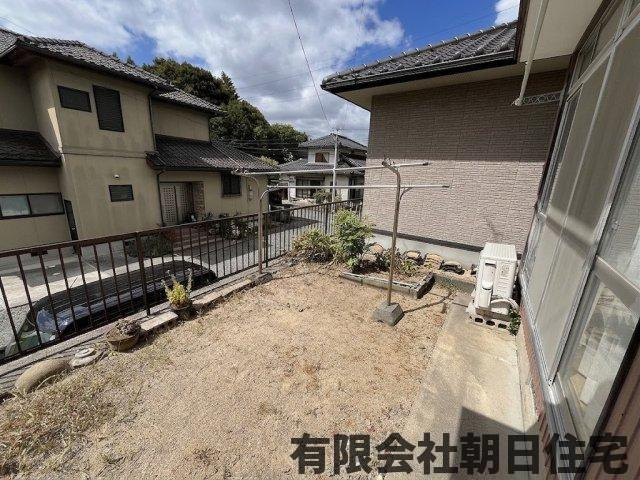 【庭】 | 国屋町中古戸建 | たまにはお庭で休日を過ごしてみるのもよいかもしれません