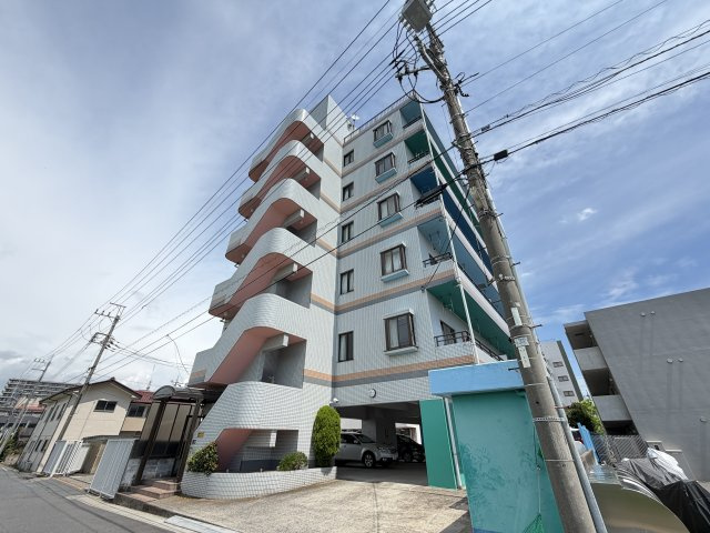 ウインズフジ