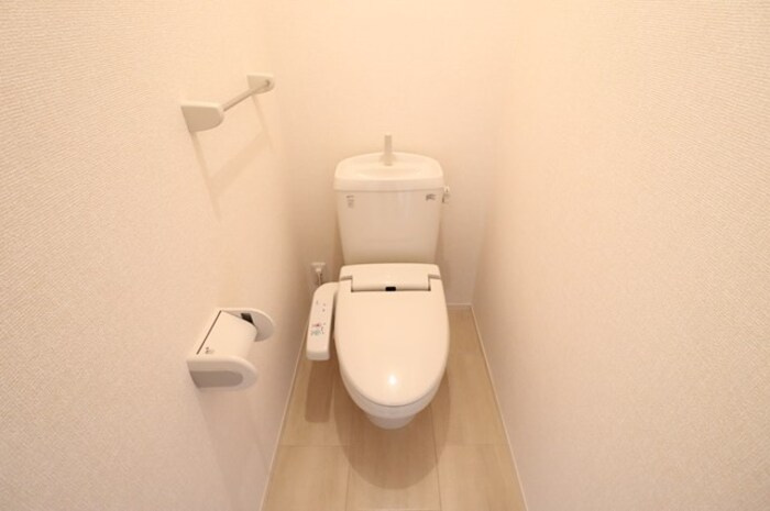 パークヒル　Ｂのトイレ|温水洗浄暖房便座
