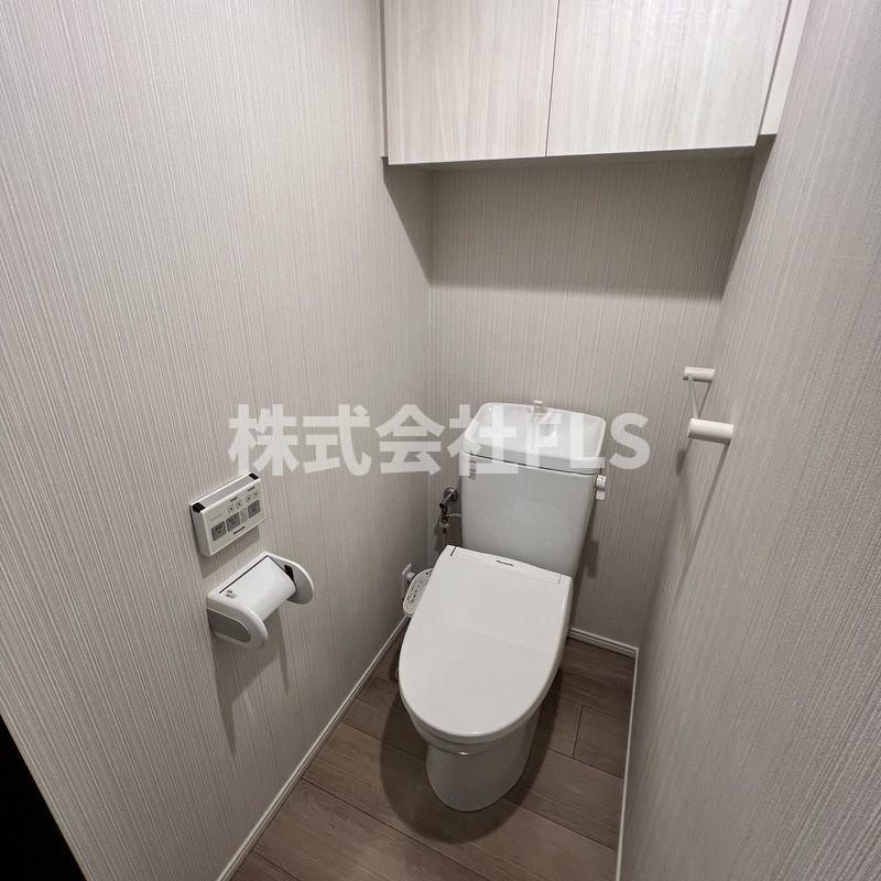 北区赤羽南１丁目の賃貸マンションのトイレ
