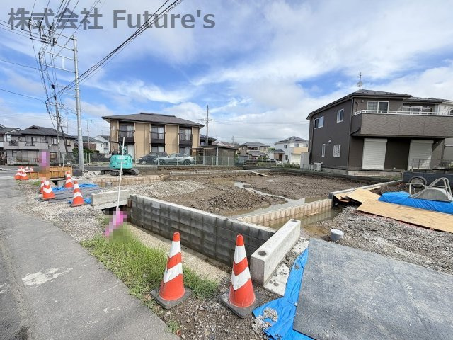 三郷市新和2丁目　新築戸建　全3棟　2号棟の外観|現地の写真になります。