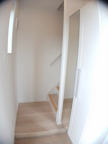 ＯＵＲＣＩＴＹ丸亀　Ⅲの玄関|きれいな玄関です