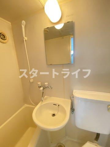 大阪市東淀川区淡路１丁目の賃貸マンションの洗面所