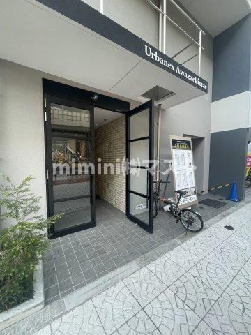 アーバネックス阿波座駅前のエントランス