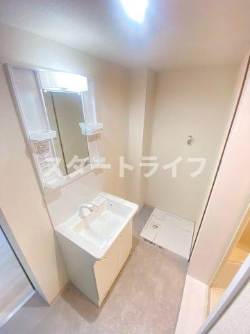 大阪市淀川区新高１丁目の賃貸マンションの洗面所