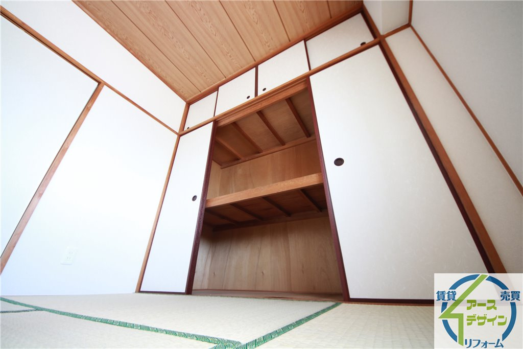 神明ハイツの収納