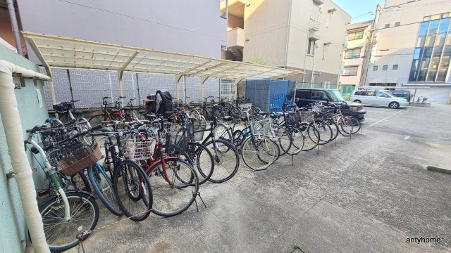 秀英マンション　仲介手数料無料の駐車場