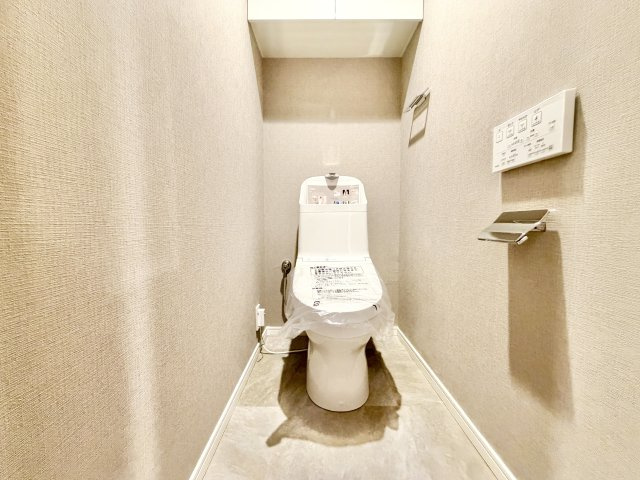 【本山駅徒歩5分×フルリノベ3LDK】ヒルズ本山穂並町のトイレ