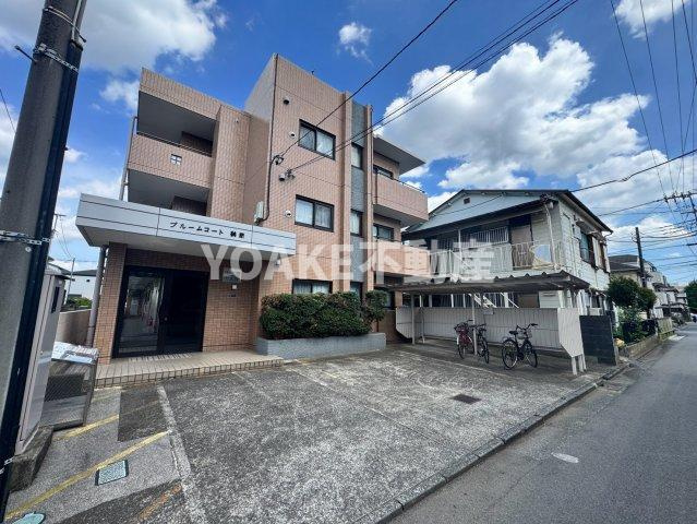 大和市鶴間１丁目の賃貸マンションのエントランス