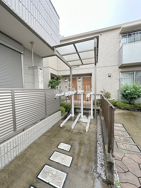 ラ　リューシュのその他共用部分|★屋根付き駐輪場★