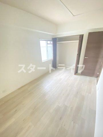 大阪市淀川区西宮原１丁目の賃貸マンションの収納