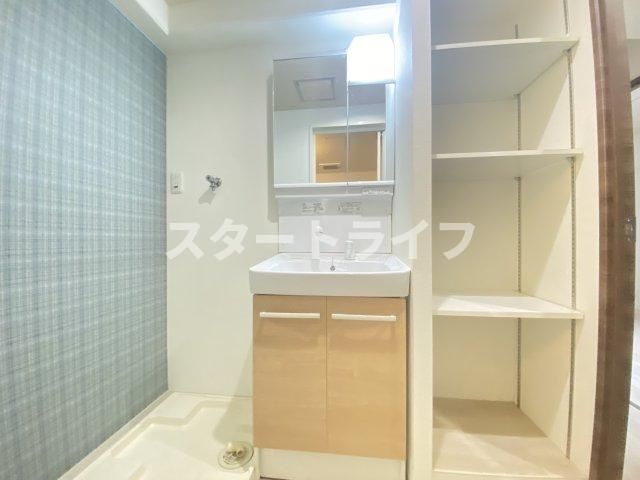 大阪市淀川区西宮原１丁目の賃貸マンションの洗面所