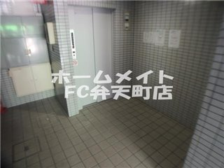 【ロビー】 | ウエストヒルズ幸紀 | 毎日通るロビーはこのようになっています