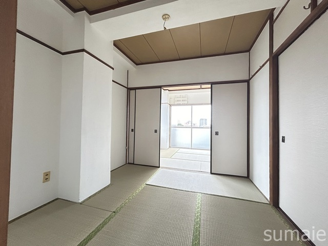 天王マンションの居間・リビング|和室です！