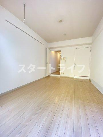 大阪市淀川区三国本町３丁目の賃貸マンションの寝室