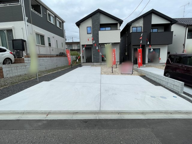新築戸建・新築建売　郡山市七ツ池町1期　橘小・第三中の駐車場