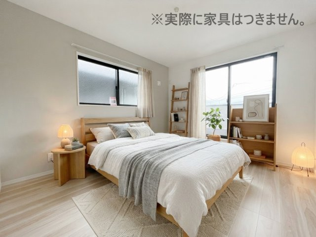 新築戸建・新築建売　郡山市七ツ池町1期　橘小・第三中の洋室|画像はバーチャルホームステージングの加工による演出で、実際の家具は付きません。