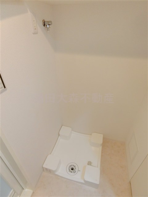 アジールコート大森西の設備|洗濯機置き場