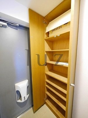 クレール矢沢の玄関
