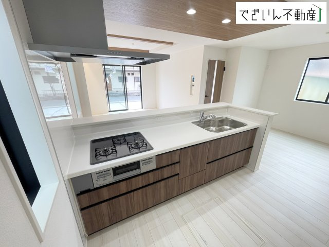 【キッチン】 | GRAFARE鴻巣市吹上本町3期　新築住宅 | ≪2号棟≫
現地(2026年8月撮影)