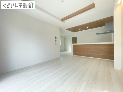 【居間・リビング】 | GRAFARE鴻巣市吹上本町3期　新築住宅 | ≪2号棟≫
現地(2026年8月撮影)