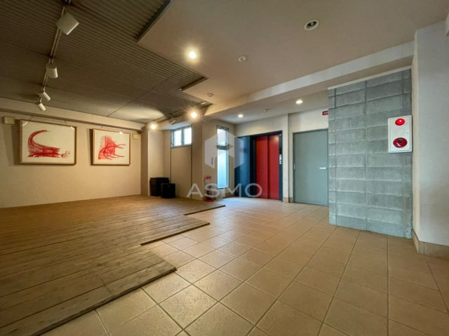 【エントランス】 | ベルシモンズ谷町