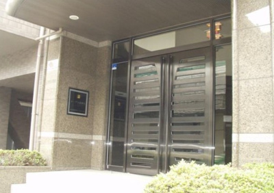 【エントランス】 | ルーブル南麻布