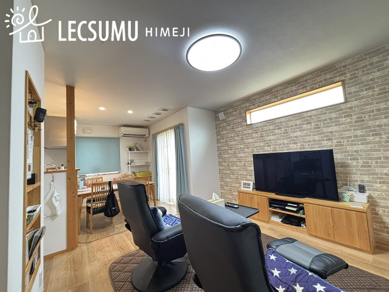 姫路市網干区津市場/中古戸建の居間・リビング