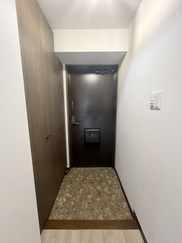 ダイアパレスパークサイド府中弐番館の玄関