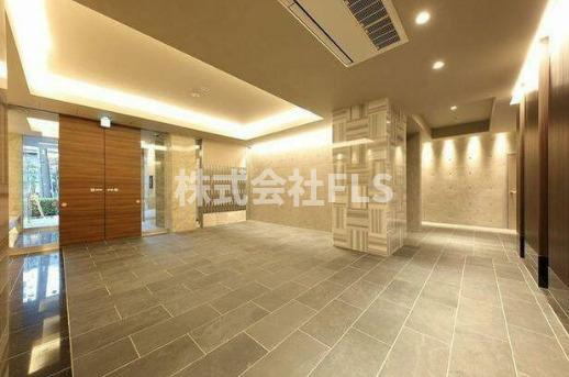 北区田端新町２丁目の賃貸マンションのロビー