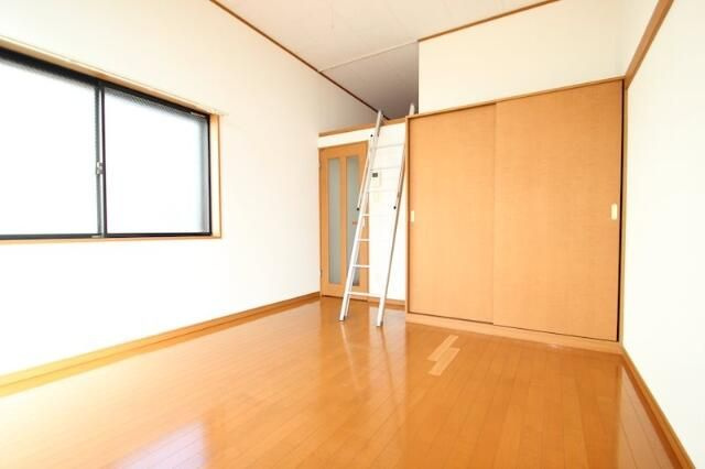 メインシティガーデン　アルファの寝室