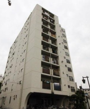 スカイラーク蕨の外観