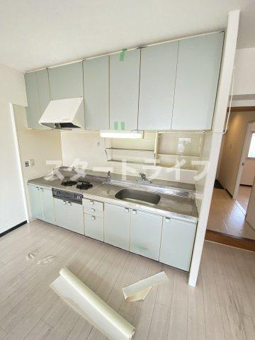 大阪市淀川区西宮原３丁目の賃貸マンションのキッチン