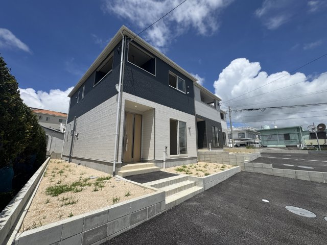 読谷村大木　第4（全3棟）3号棟の外観|3号棟　お庭付き♪