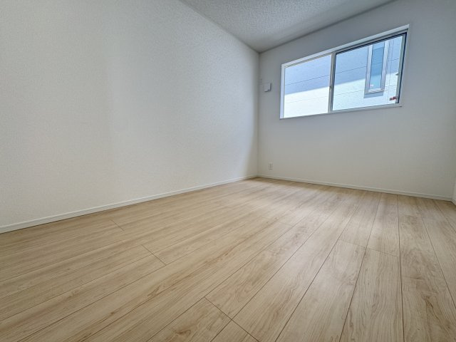 読谷村大木　第4（全3棟）3号棟の洋室|3号棟　洋室6帖＋CL付き♪