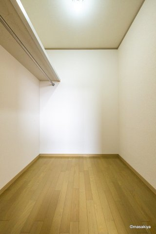 ライジング・エムの収納