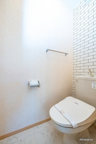 ウィル桜町　Dのトイレ