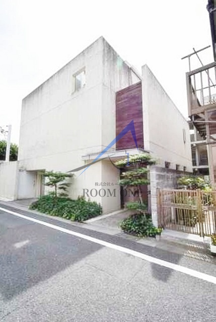 ｃｕｎｏｎｅのエントランス|エントランスです。