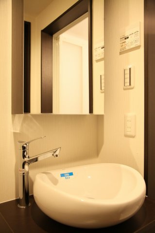 【洗面所】 | クレオ千早南参番館 | スペースが確保できる洗面所です※写真は類似です