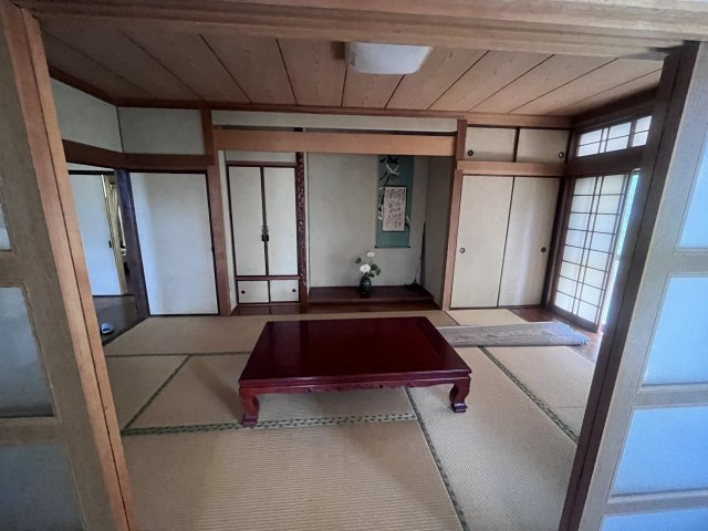 呉市天応塩谷町中古戸建の和室