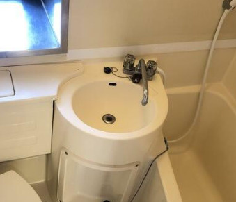 共和ホームズ延寿御茶ノ水の洗面所