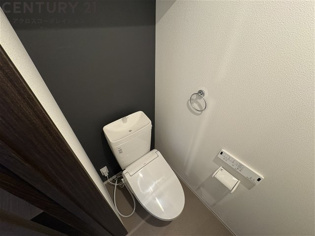 暖房便座付きのトイレです♪