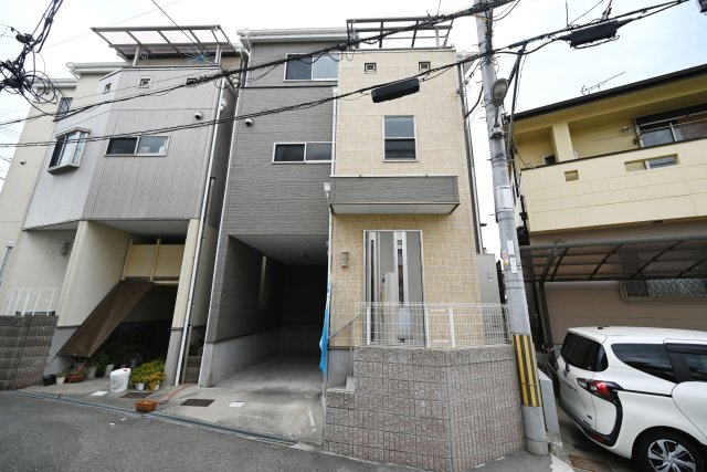 大阪市淀川区十八条2丁目中古戸建の外観
