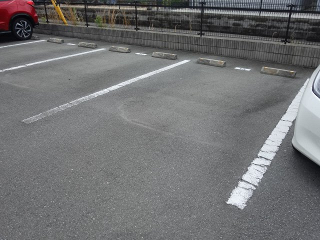 ヴィ　ボヌールの駐車場