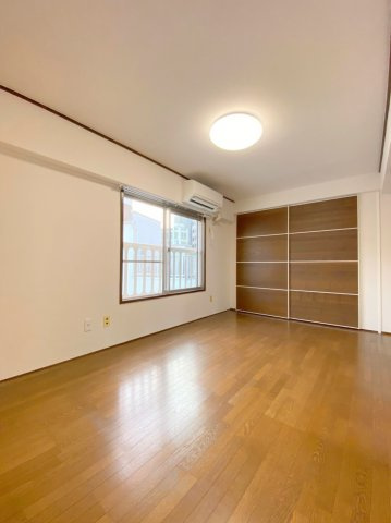 室内です。