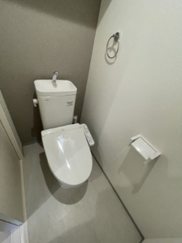 robot home 尼崎センタープール前のトイレ