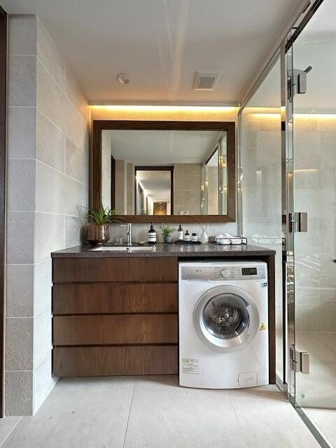アルティオ　ドマーニの洗面所