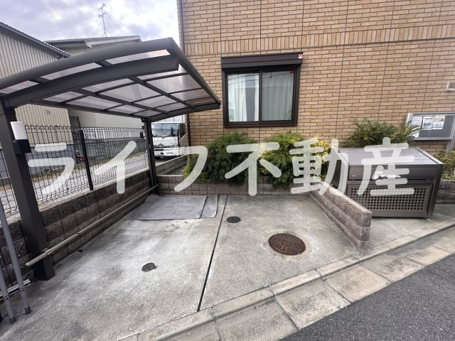 ノールヴィラージュ ドゥの駐車場