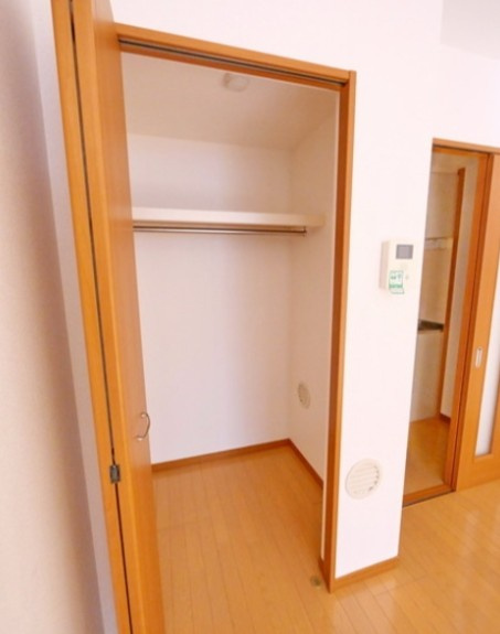 川崎市多摩区登戸の賃貸マンションの収納