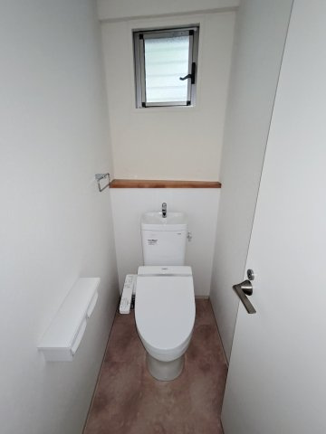 GARDEN HOUSE 大谷町Ⅱのトイレ|清潔感のあるトイレです